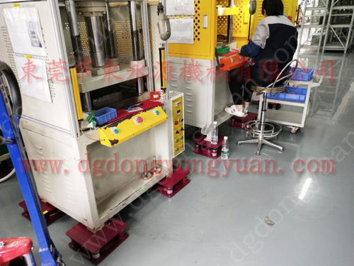 立式注塑機減振臺與焊管液壓打孔機減震墊 為何選錦德萊壓花機？